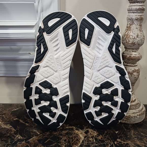 ⚫️ Black Friday Hoka One Arahi 7 Running/Athletic/Comfort Shoes Size 11 for Wom - Picture 6 of 11